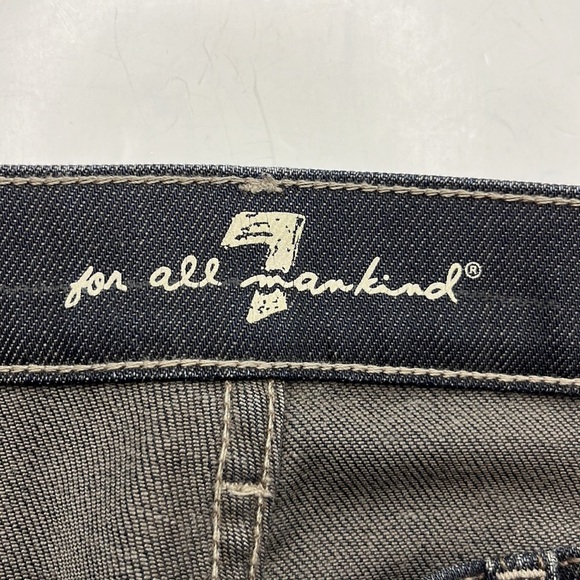 7 For All Mankind ‘A’ Pocket Relaxed Size 34 - Picture 9 of 16